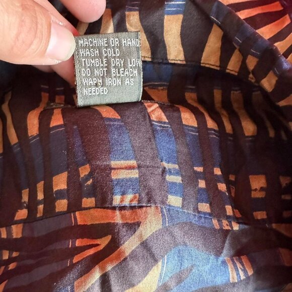 Silk Icon Vintage Button Down Blouse Size Medium - Picture 7 of 7